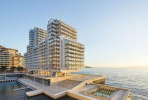 Le Renzo in Mareterra Monaco from the outside