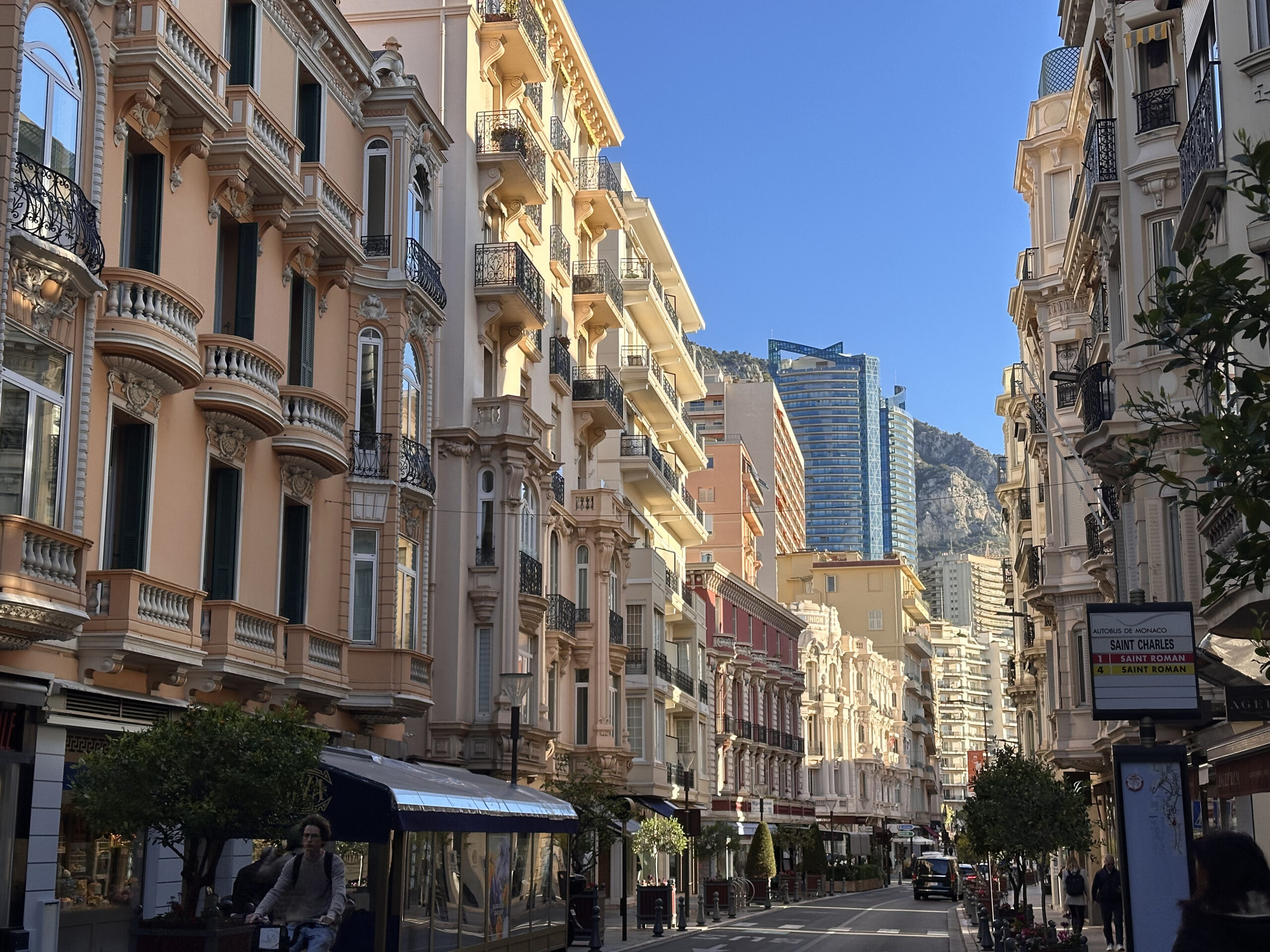 Bourgeois buildings along the Boulevard descarlo, Monaco Moulins in Monte