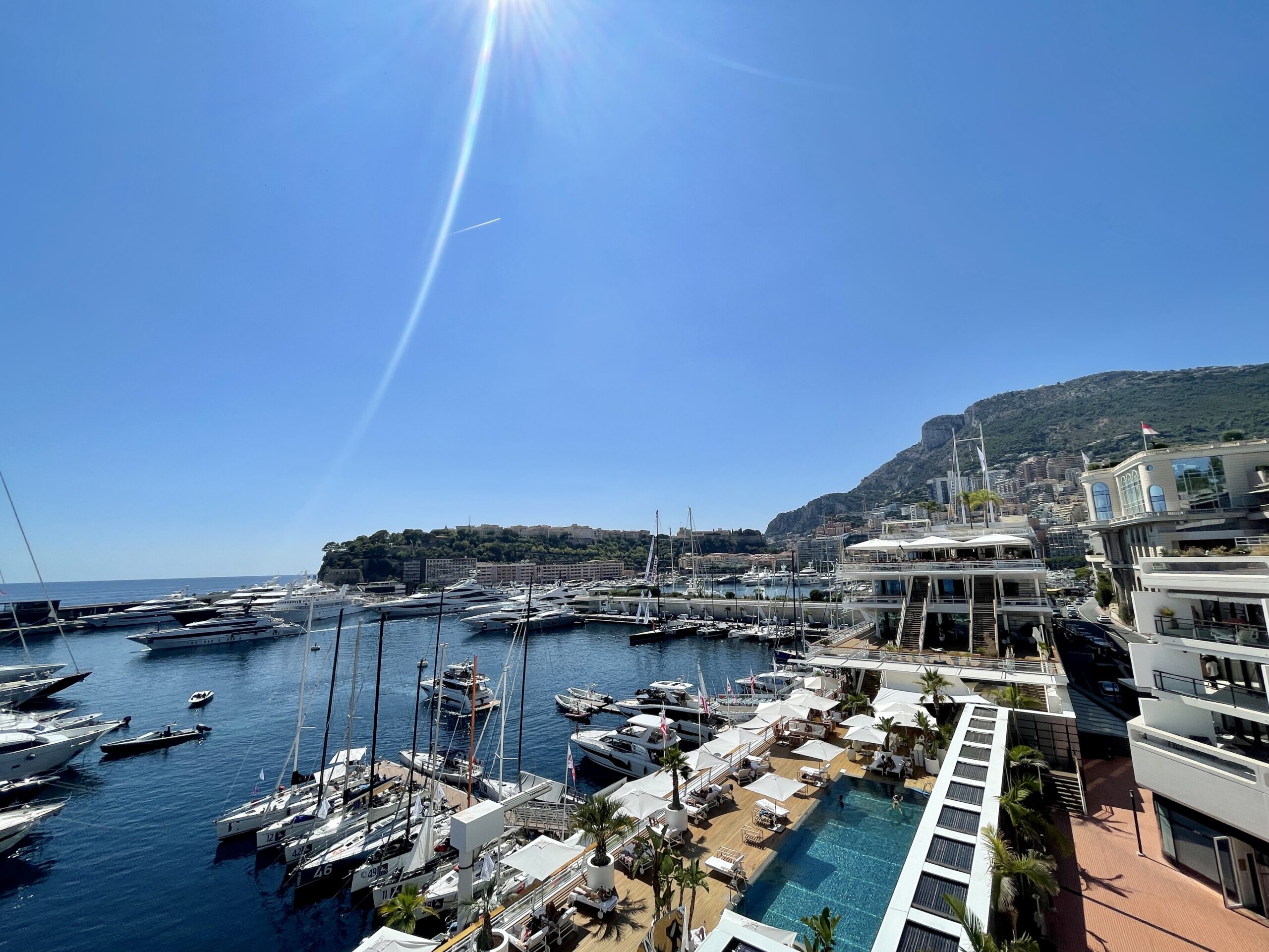 Monte Carlo Star view and pool